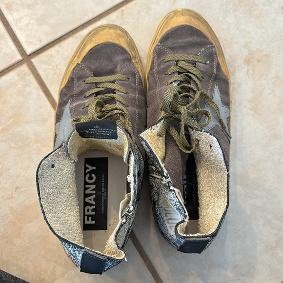 Golden Goose, Francy, size 42, gray and white washed with silver star - Picture 5 of 5
